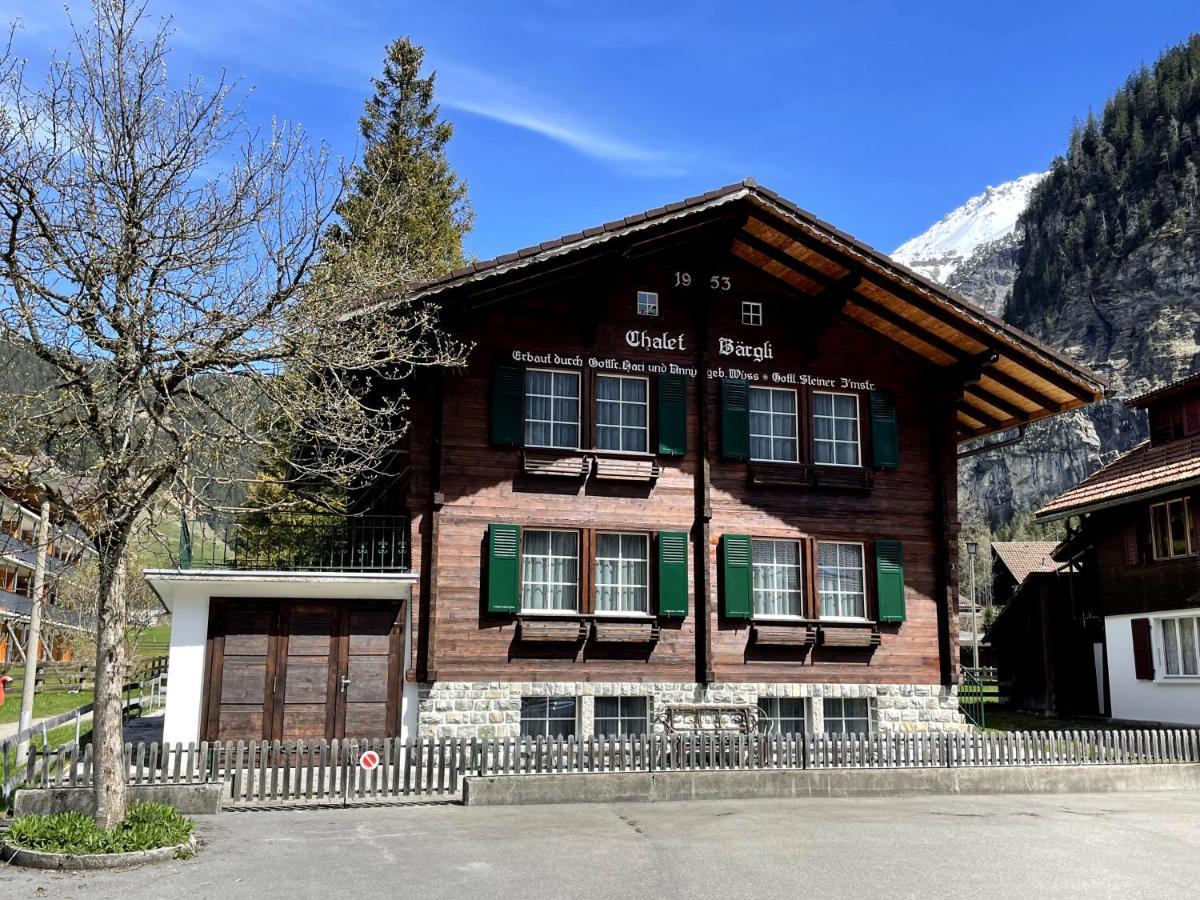 Familienferien Im Chalet Baergli Kandersteg Esterno foto